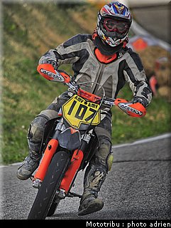 maire_06_supermotard_alp_huez_2009.jpg