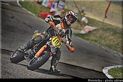 maire_08_supermotard_alp_huez_2009.jpg