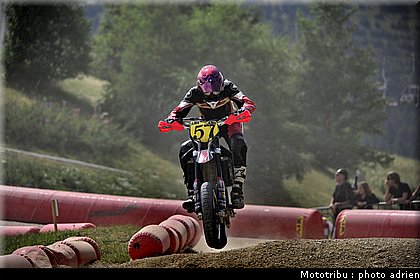 merchadou_03_supermotard_alp_huez_2009.jpg