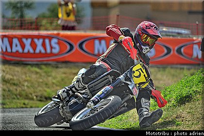 merchadou_10_supermotard_alp_huez_2009.jpg