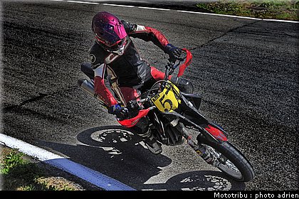 merchadou_15_supermotard_alp_huez_2009.jpg