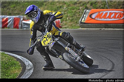 morel_k_07_supermotard_alp_huez_2009.jpg