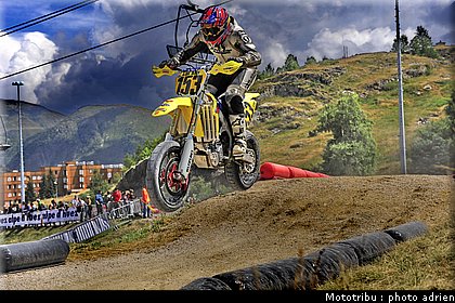 morel_k_12_supermotard_alp_huez_2009.jpg