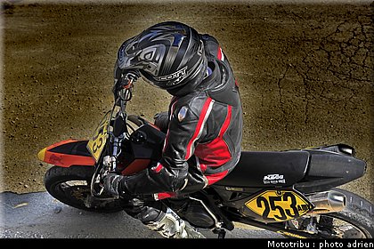 schmaltz_07_supermotard_alp_huez_2009.jpg
