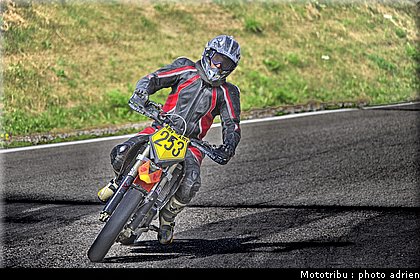 schmaltz_11_supermotard_alp_huez_2009.jpg
