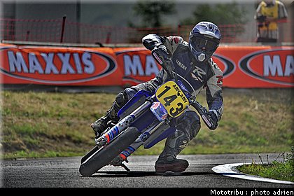 teyssier_03_supermotard_alp_huez_2009.jpg