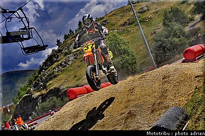 vidal_5_supermotard_alp_huez_2009.jpg