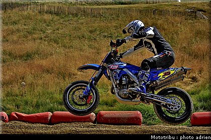 vincent_05_supermotard_alp_huez_2009.jpg