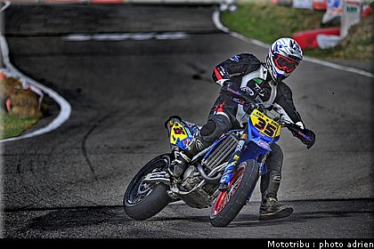 vincent_15_supermotard_alp_huez_2009.jpg
