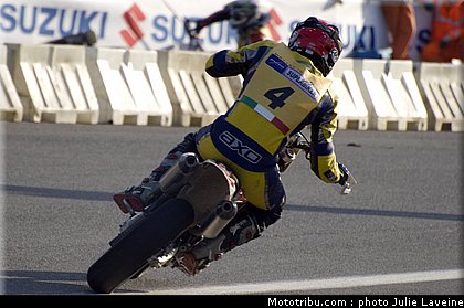 bartolini_1_superbiker_mettet_2009.jpg
