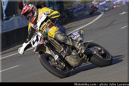 bartolini_3_superbiker_mettet_2009.jpg
