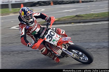 lazzarini_2_superbiker_mettet_2009.jpg
