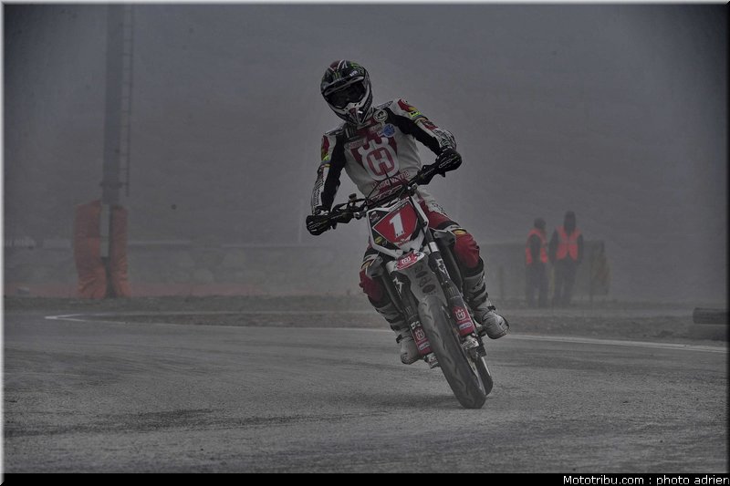 chareyre_a_37_supermoto_andorre_2009