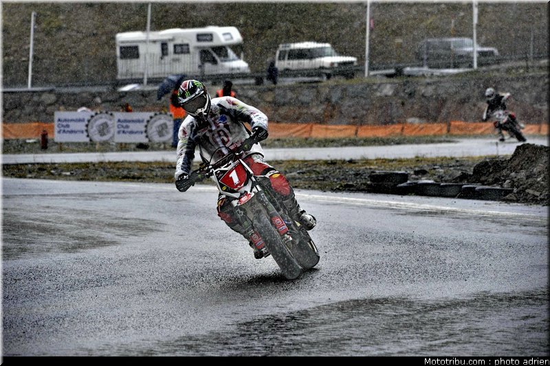 chareyre_a_42_supermoto_andorre_2009