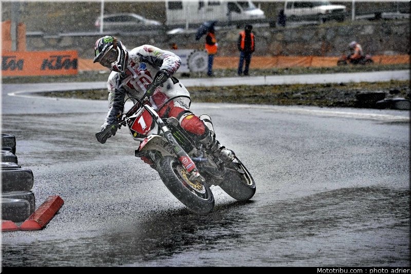 chareyre_a_43_supermoto_andorre_2009