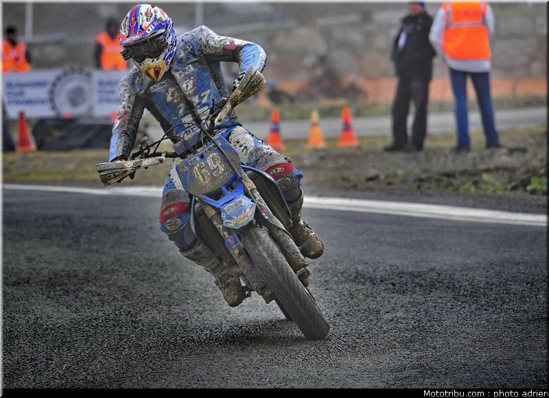 gozzini_22_supermoto_andorre_2009