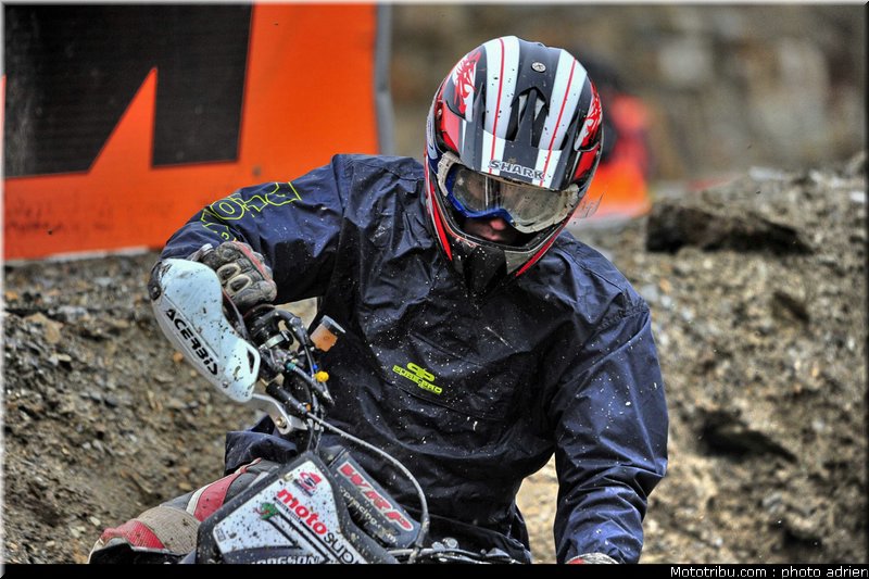 hogdson_06_supermoto_andorre_2009