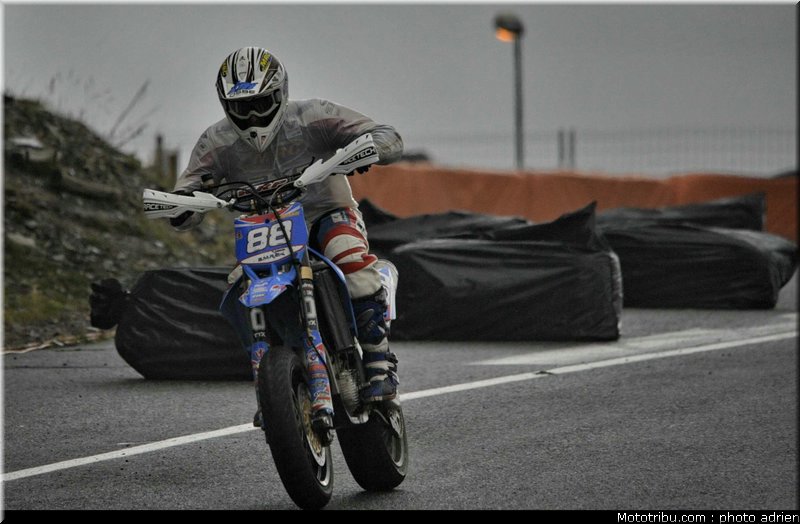 mariani_27_supermoto_andorre_2009