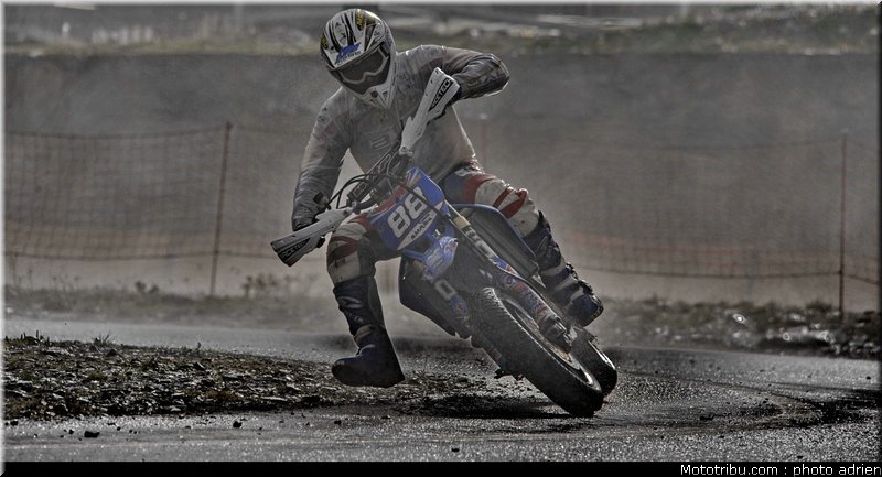 mariani_32_supermoto_andorre_2009