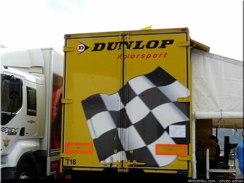 paddock_03_supermoto_andorre_2009