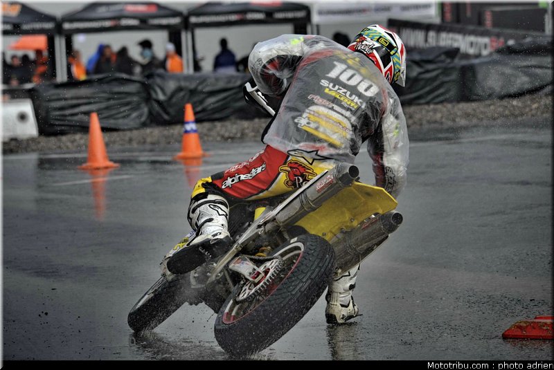 seel_27_supermoto_andorre_2009