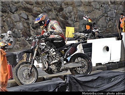 bussei_03_supermoto_andorre_2009.jpg