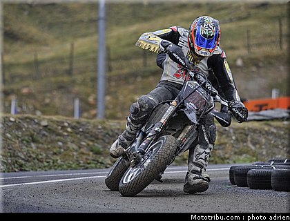 bussei_04_supermoto_andorre_2009.jpg