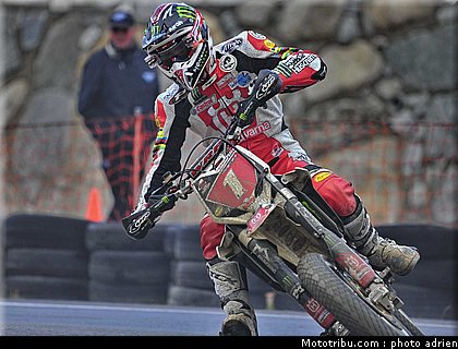 chareyre_a_25_supermoto_andorre_2009.jpg