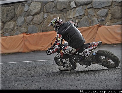 chareyre_t_03_supermoto_andorre_2009.jpg