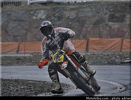 cucharrera_03_supermoto_andorre_2009.jpg