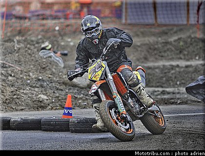 cucharrera_07_supermoto_andorre_2009.jpg
