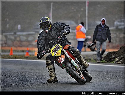 cucharrera_13_supermoto_andorre_2009.jpg
