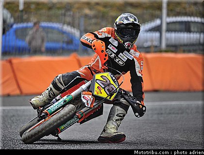 cucharrera_22_supermoto_andorre_2009.jpg