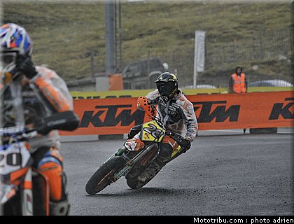 cucharrera_27_supermoto_andorre_2009.jpg