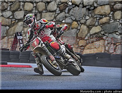 delepine_14_supermoto_andorre_2009.jpg