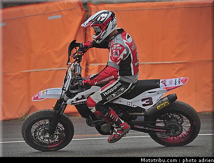 delepine_15_supermoto_andorre_2009.jpg