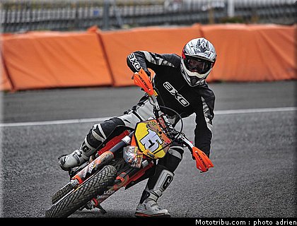 deridder_23_supermoto_andorre_2009.jpg