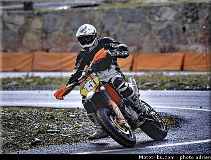 deridder_27_supermoto_andorre_2009.jpg