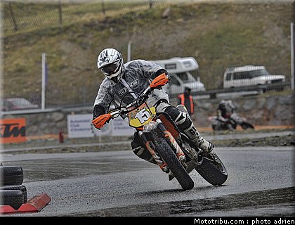 deridder_30_supermoto_andorre_2009.jpg