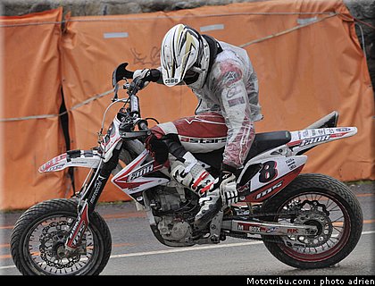 gaspardone_04_supermoto_andorre_2009.jpg