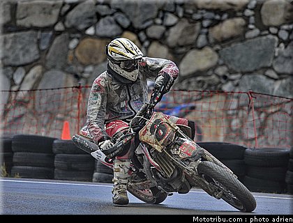 gaspardone_15_supermoto_andorre_2009.jpg