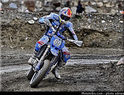 gozzini_15_supermoto_andorre_2009.jpg