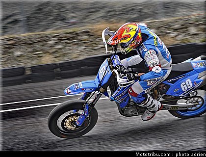 gozzini_31_supermoto_andorre_2009.jpg