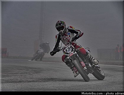 hermunen_20_supermoto_andorre_2009.jpg