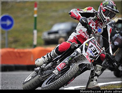 hermunen_21_supermoto_andorre_2009.jpg