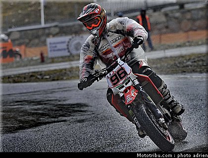 hlad_24_supermoto_andorre_2009.jpg