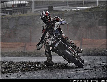 hogdson_01_supermoto_andorre_2009.jpg