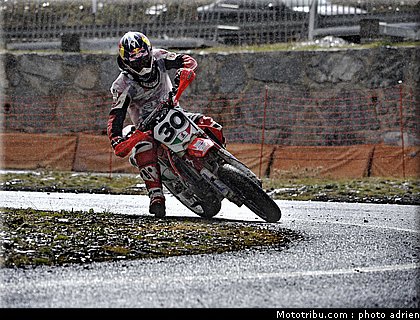 lazzarini_47_supermoto_andorre_2009.jpg