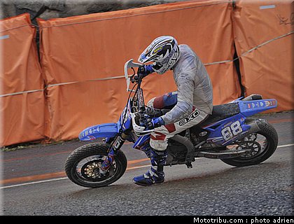 mariani_03_supermoto_andorre_2009.jpg