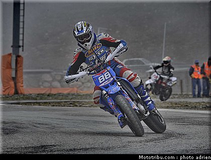 mariani_21_supermoto_andorre_2009.jpg